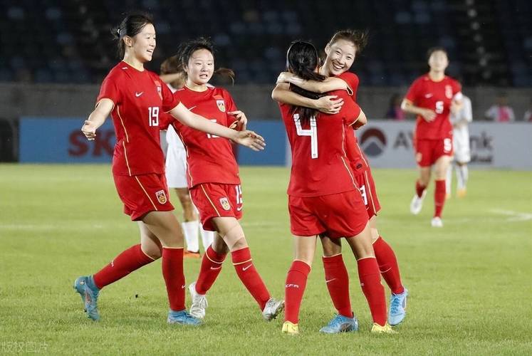 女足亚洲杯中国6-1胜越南